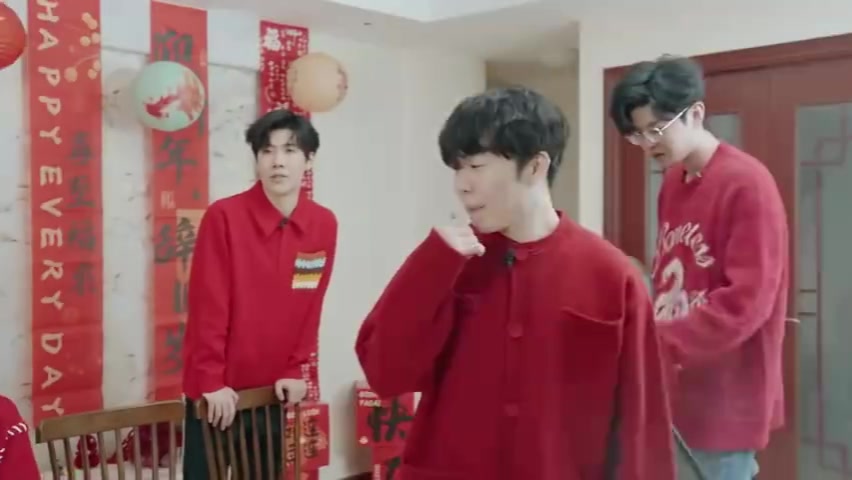 DB电子官网IG发布选手互动视频：第一届極人摄影大赛颁奖典礼暨拍摄纪录片