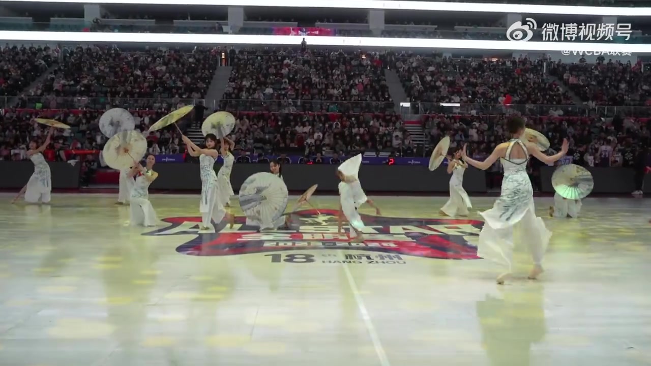 DB电子官网记得去年的苏公堤吗？今年的WCBA全明星啦啦队又会有何精彩表现？